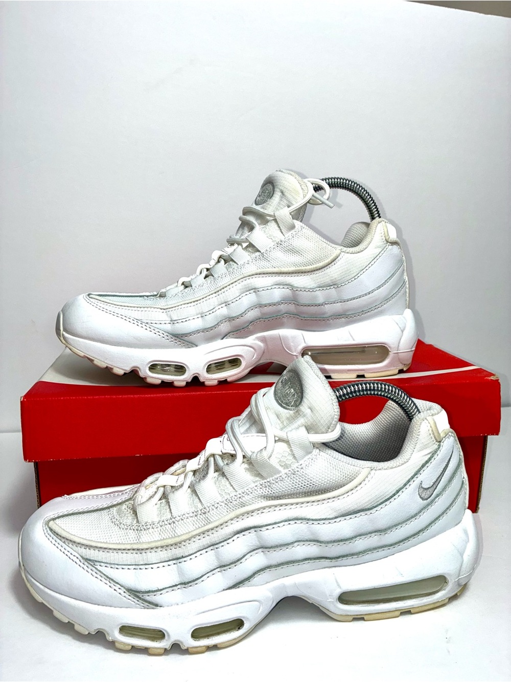 Nike Men’s White/Light Gray Air Max 95 Sneakers
